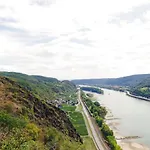 بيت ضيافة Margaretes Gaestehaus - Am Rheinsteig Rheinbrohl