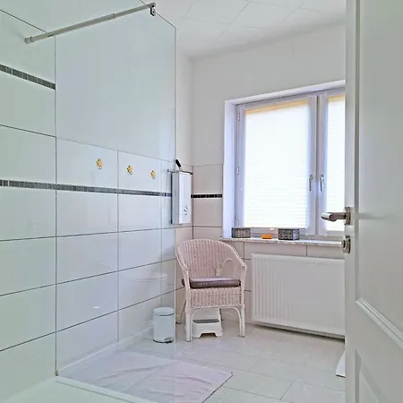 Margaretes Gaestehaus - Am Rheinsteig 3*