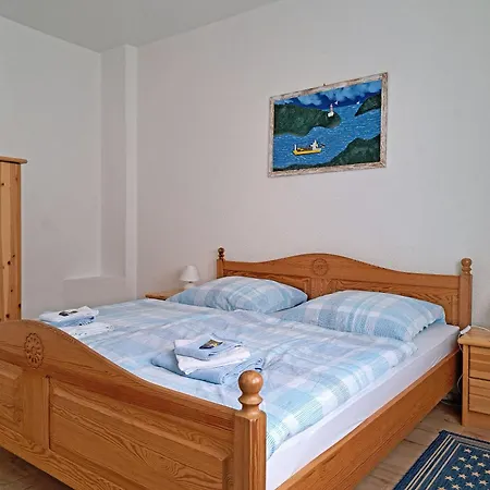 Margaretes Gaestehaus - Am Rheinsteig ゲストハウス 3*