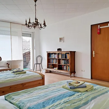 ゲストハウス Margaretes Gaestehaus - Am Rheinsteig 3*