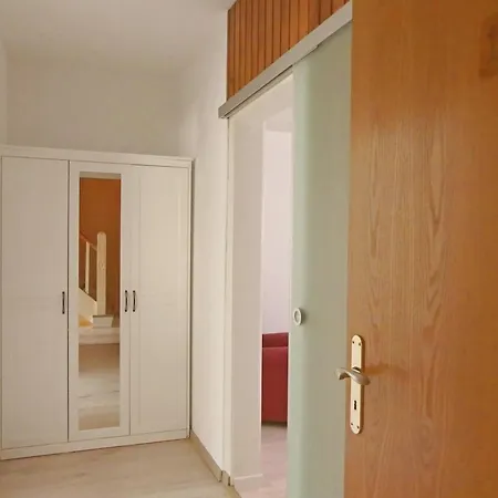 בית הארחה Margaretes Gaestehaus - Am Rheinsteig Rheinbrohl