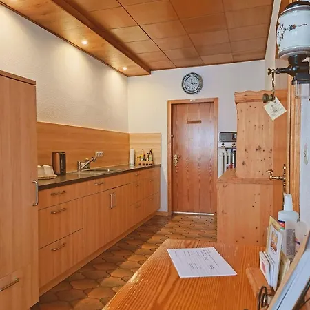 Margaretes Gaestehaus - Am Rheinsteig בית הארחה