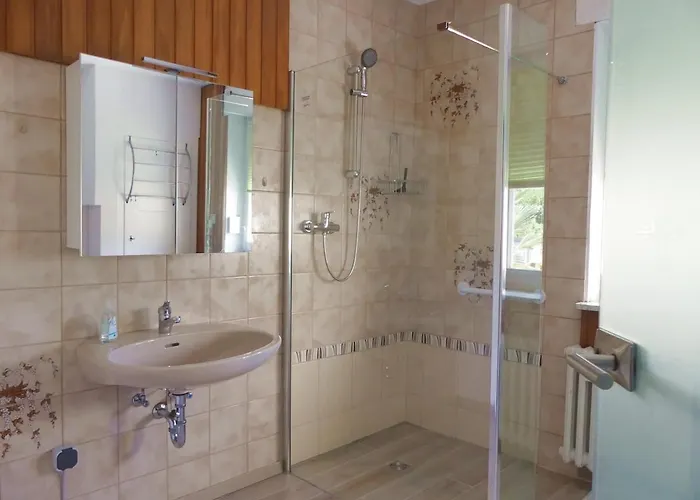 Margaretes Gaestehaus - Am Rheinsteig 3*